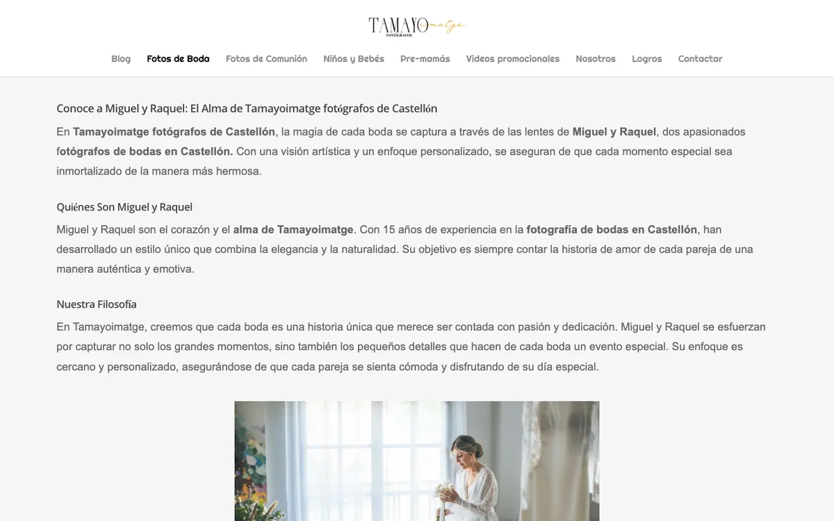 Página de fotos de boda de la web actual de Tamayoimatge: texto largo sobre fondo blanco